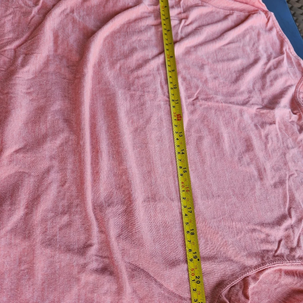 Tee Large - Picture 2 of 5
